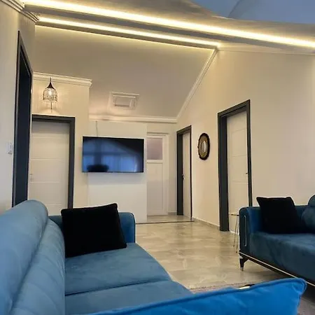 Camelia House